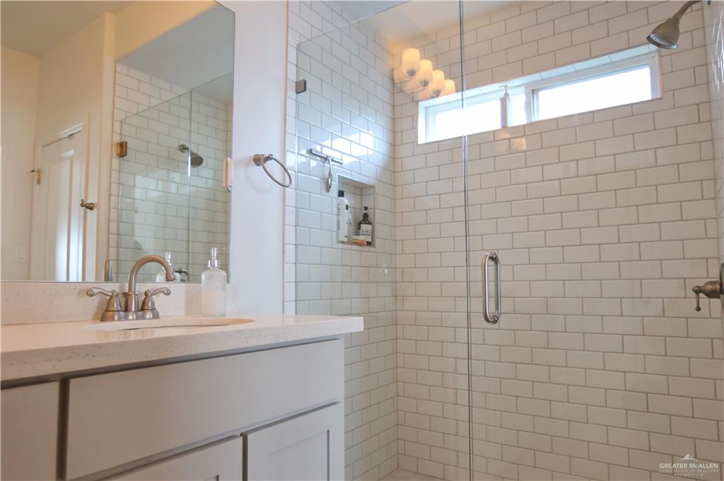 Photo 13 of 2314 Cove Real Drive