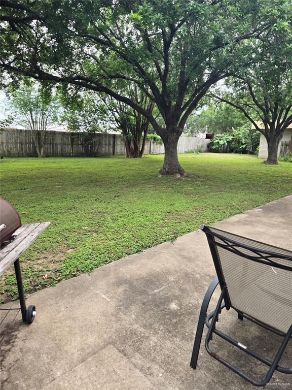 Photo 12 of 2511 Brentwood Drive