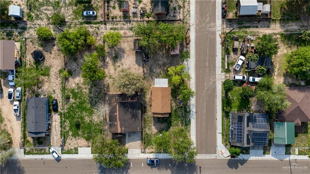 Photo 13 of 4006 Salinas Street