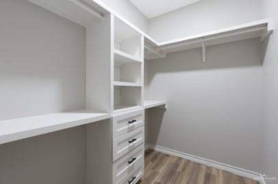 Photo 7 of 820 Cedar Avenue #306