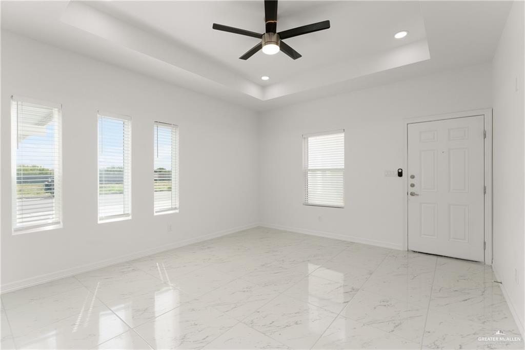 Photo 4 of 5800 Notre Dame Avenue #1