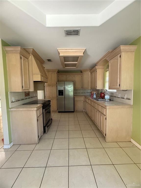 Photo 4 of 718 Alteza Drive