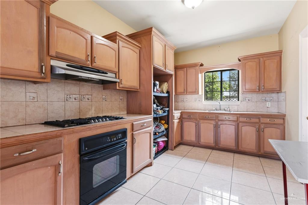 Photo 15 of 4800 Quale Drive