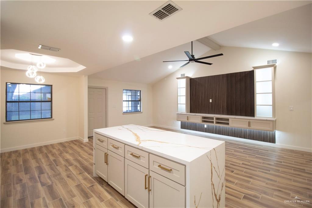 Photo 9 of 1615 Gloria Ann Drive