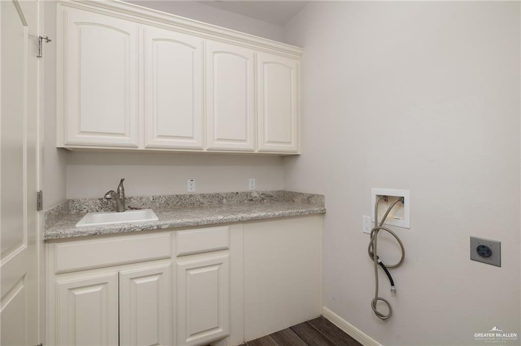 Photo 33 of 4628 Estancia Parkway