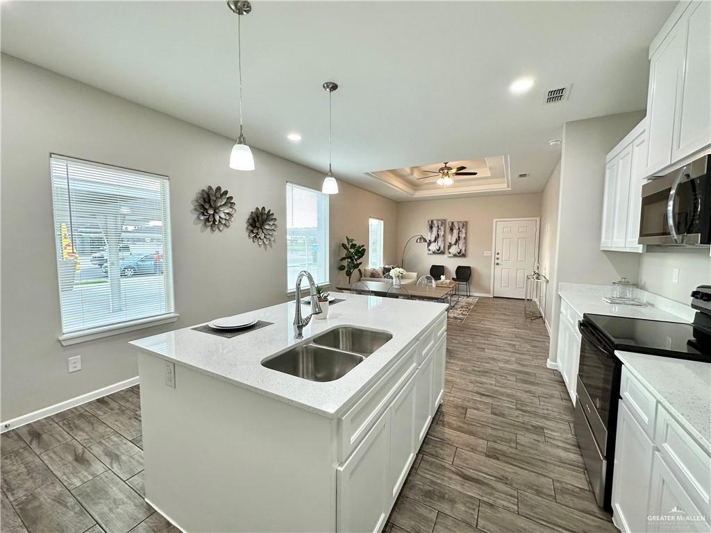 Photo 11 of 1308 Yankton Street
