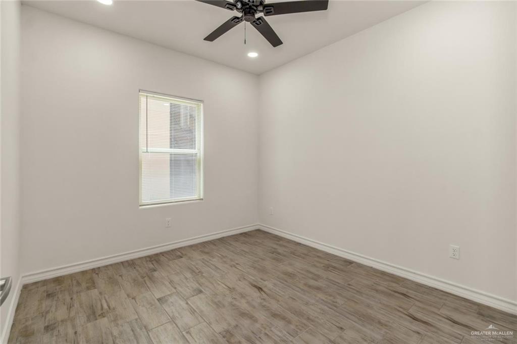 Photo 5 of 900 Redbud Avenue #16B6