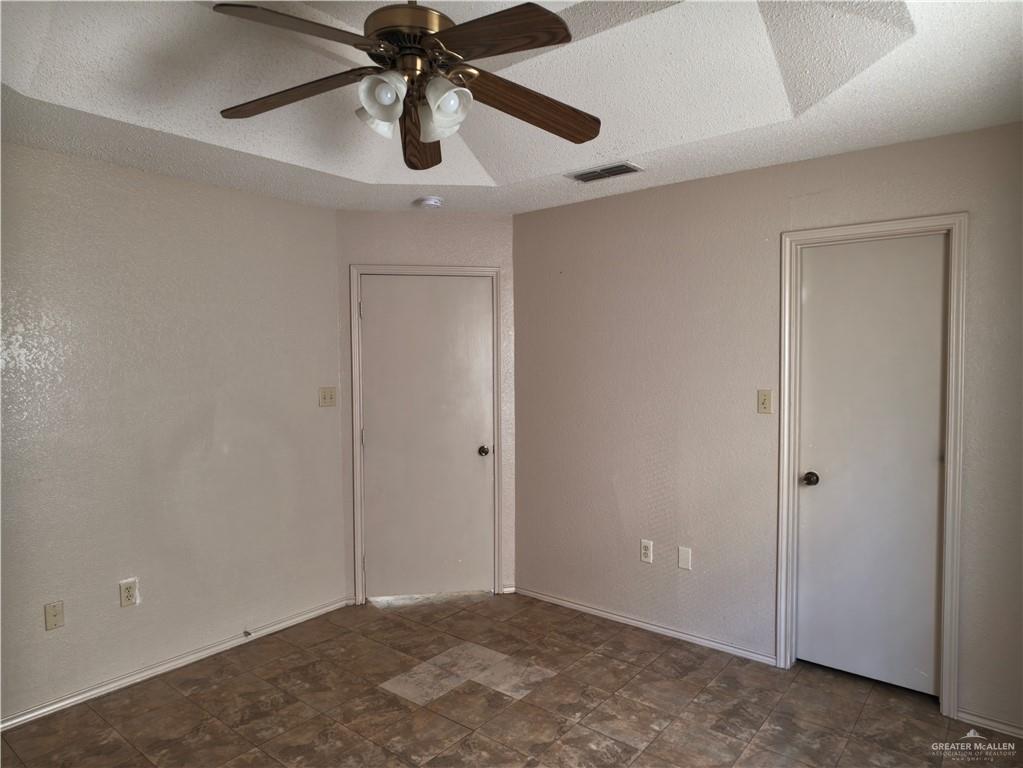 Photo 9 of 2508 31st Lane #2