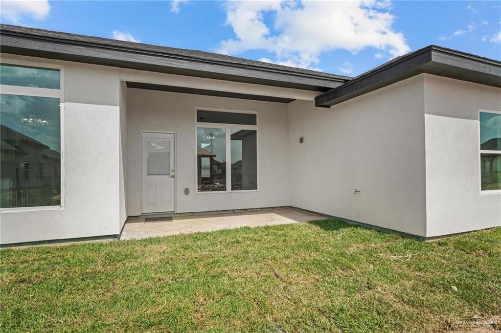 Photo 16 of 5801 Gira Del Sol Street
