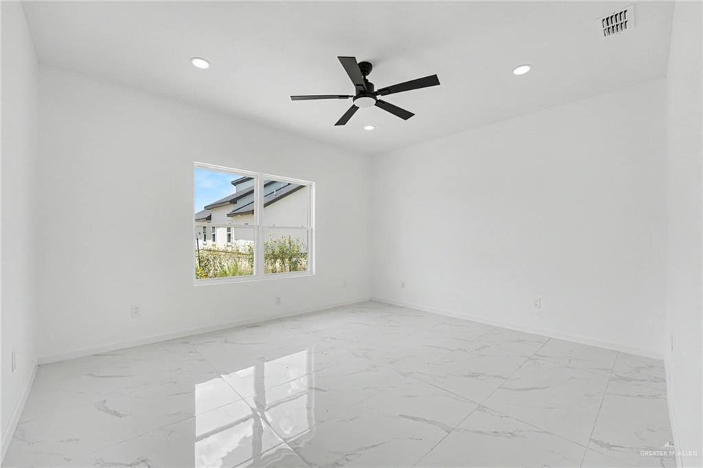 Photo 10 of 5805 Gira Del Sol Street