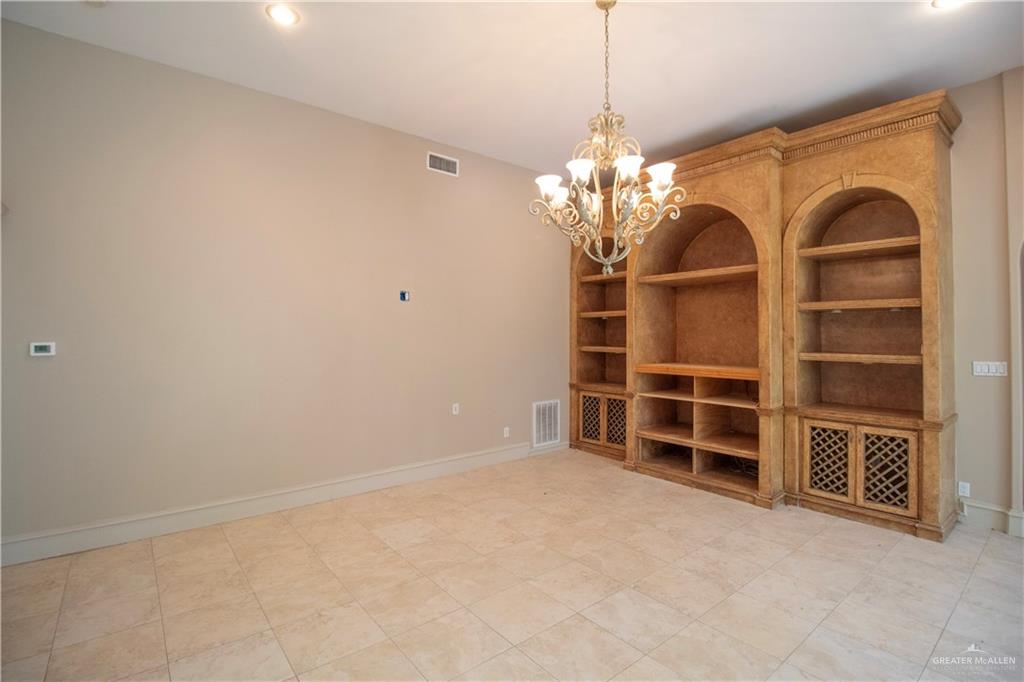 Photo 10 of 313 Condor Avenue