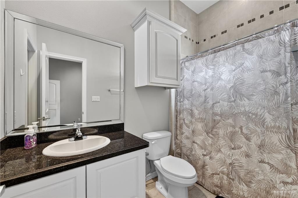 Photo 16 of 2715 Rhett Drive