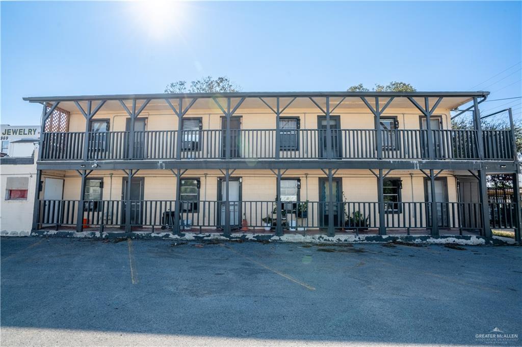 Photo 3 of 130 Texas Avenue #9