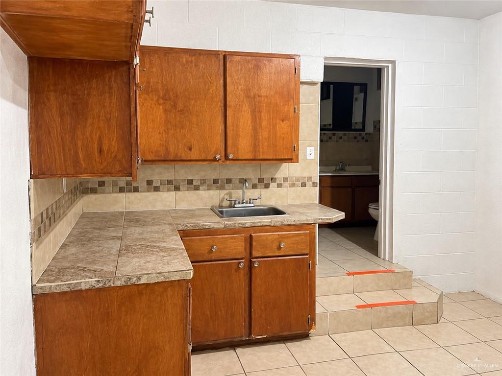 Photo 7 of 130 Texas Avenue #9
