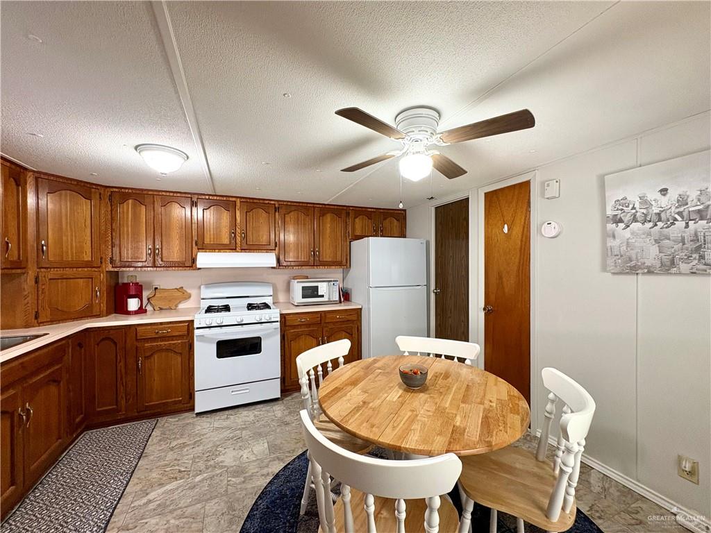 Photo 4 of 2929 50th Street