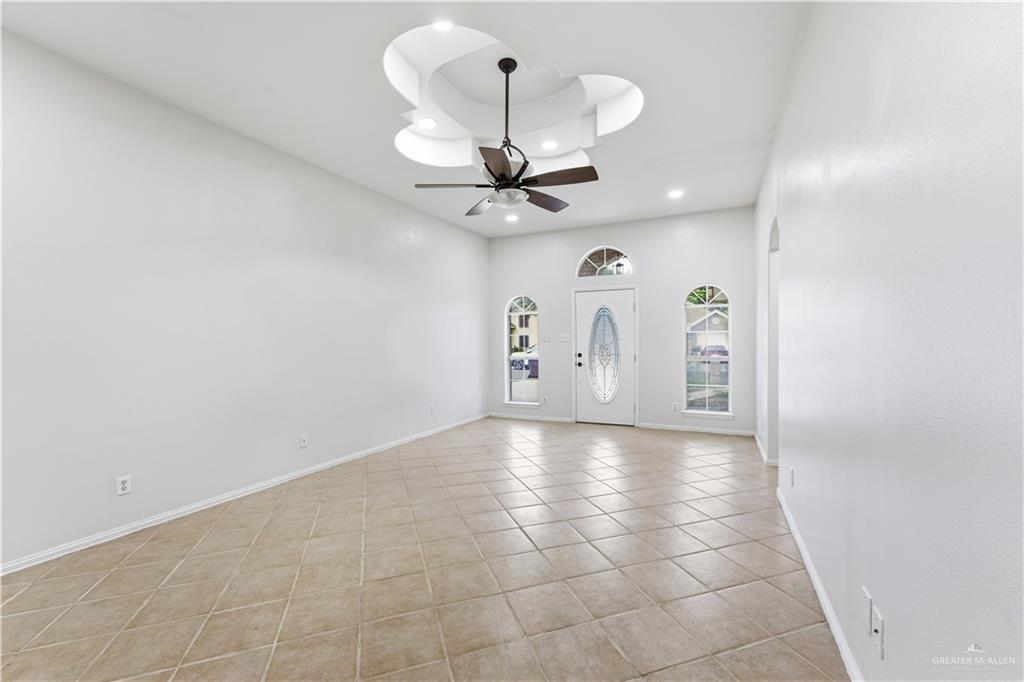 Photo 7 of 1005 Praline Drive