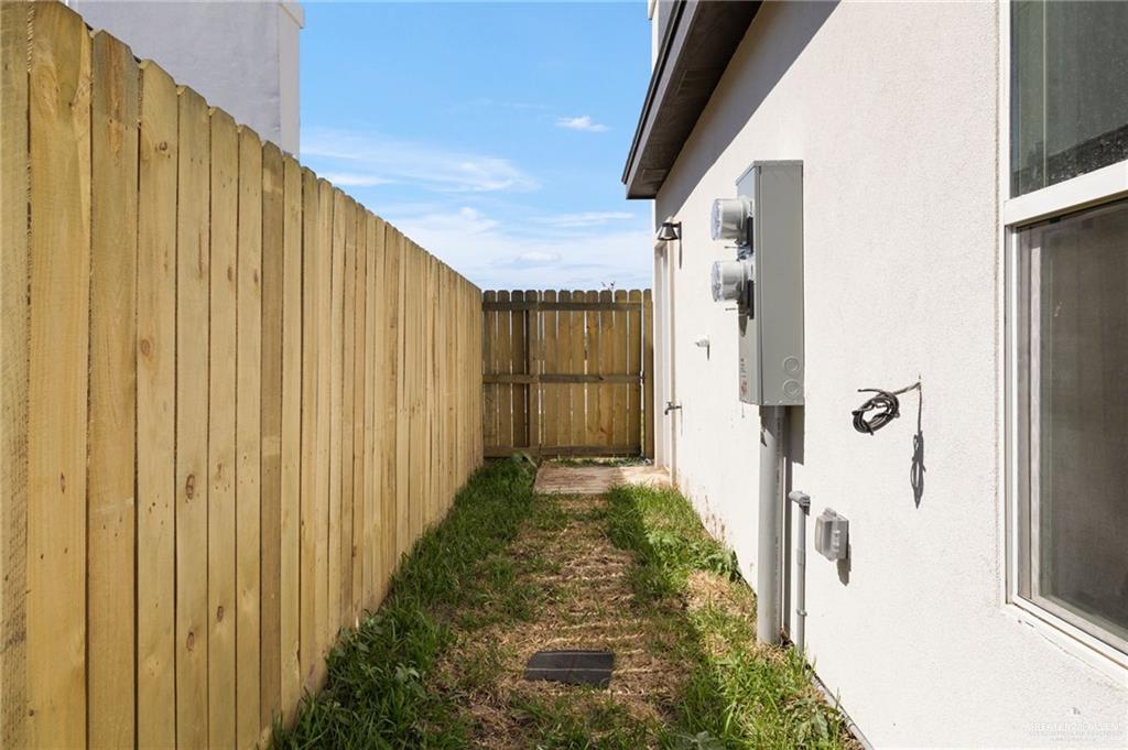 Photo 19 of 1212 Aryana Avenue #4