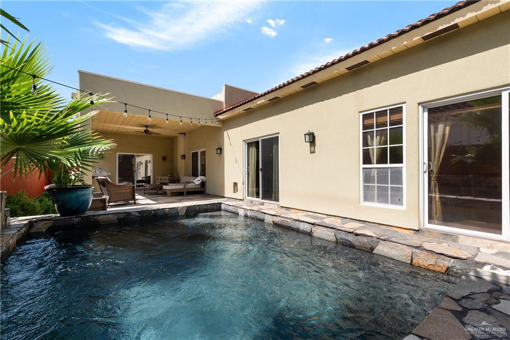 Photo 37 of 409 Zenaida Avenue