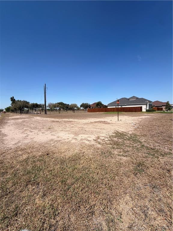 Photo 5 of 915 Franco Drive