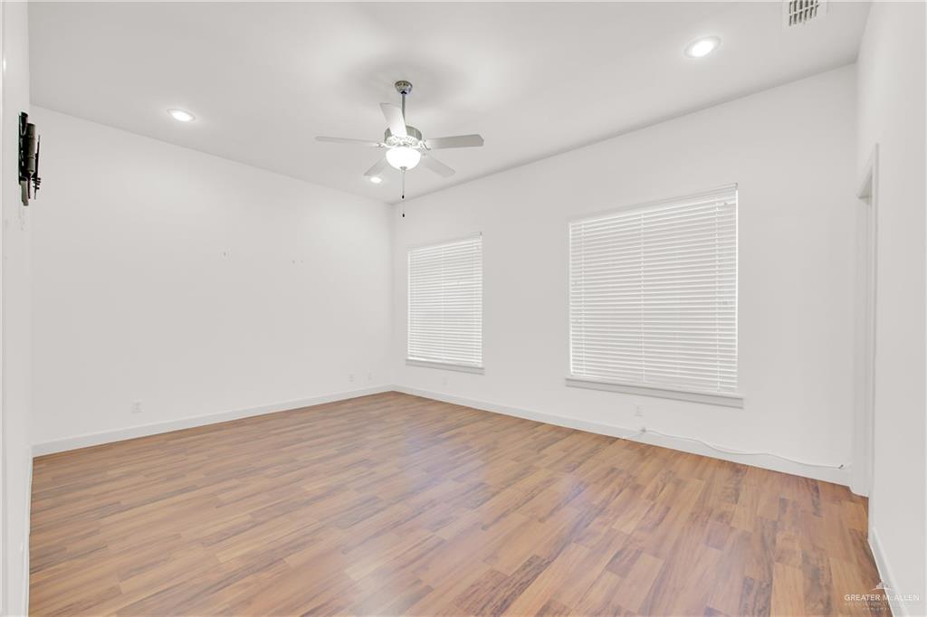 Photo 9 of 2908 51st Street