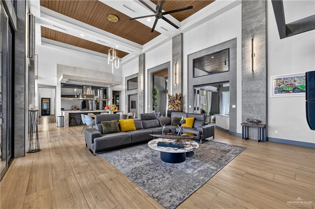Photo 10 of 4660 Estancia Parkway