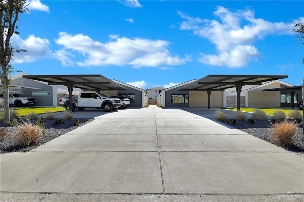 Photo 1 of 1425 Iris Avenue, McAllen