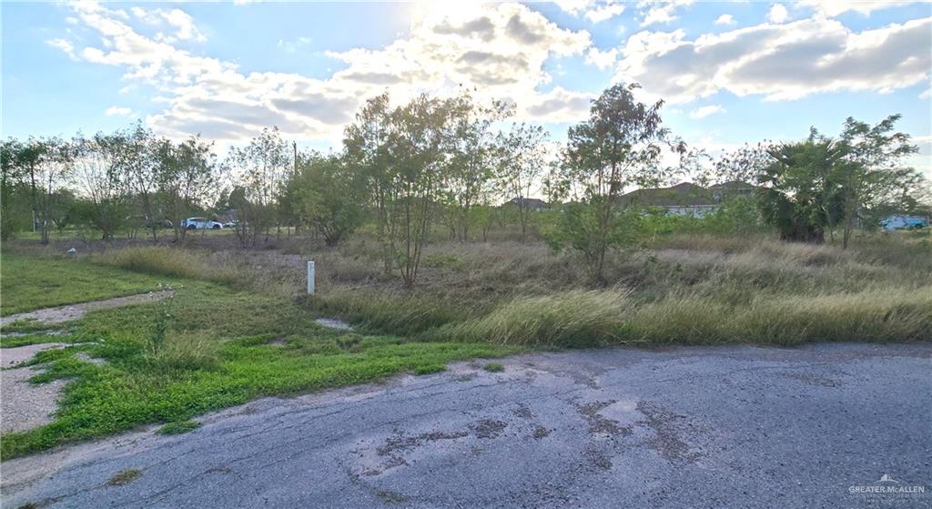 Photo 2 of 31015 Laureles Circle
