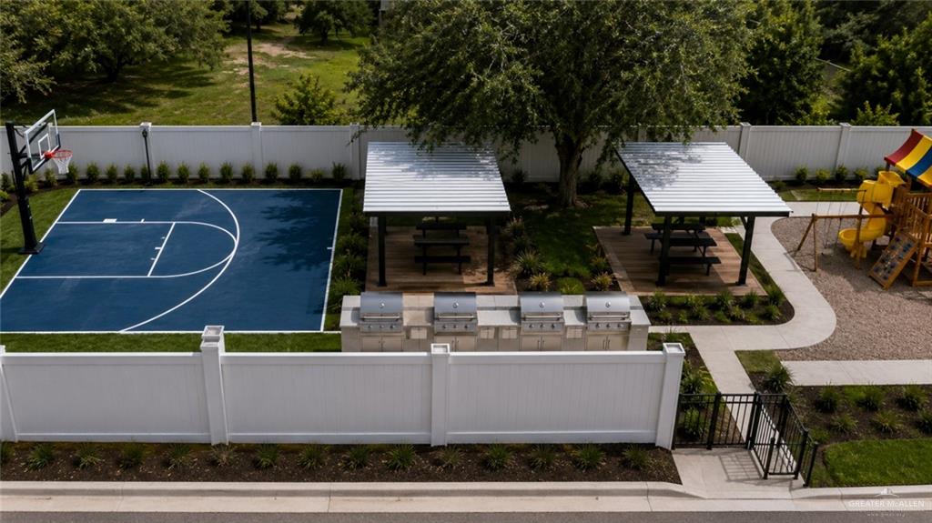 Photo 12 of 4224 Hummingbird Avenue #82A