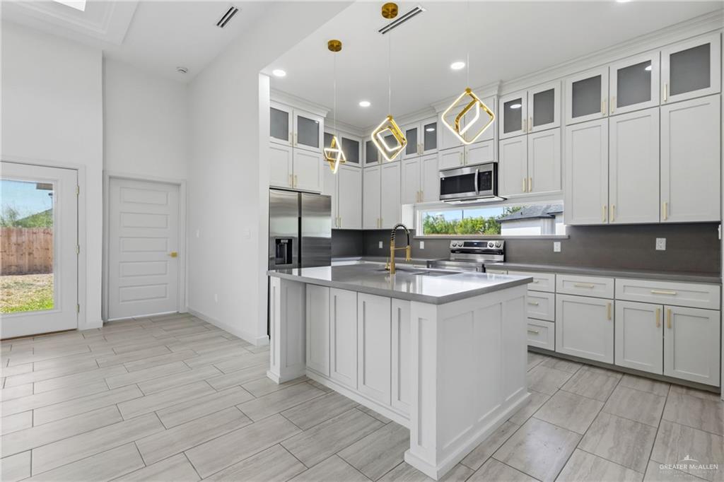 Photo 5 of 2806 Retama Street