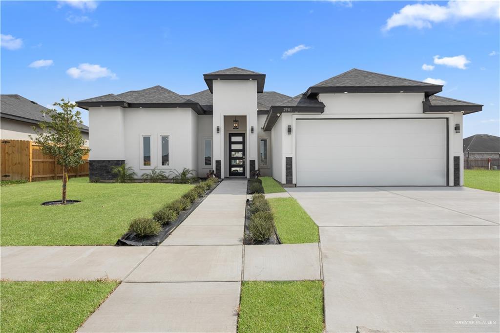 Photo 3 of 2901 Dahlia Drive
