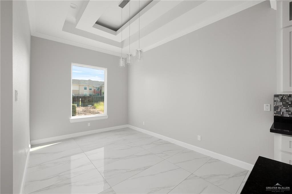 Photo 5 of 2603 Imperial Oaks Drive