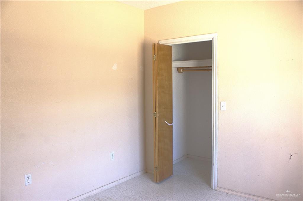 Photo 9 of 502 East Street