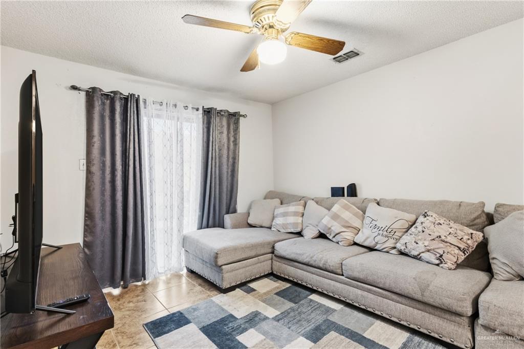 Photo 2 of 1500 Evergreen Avenue #26