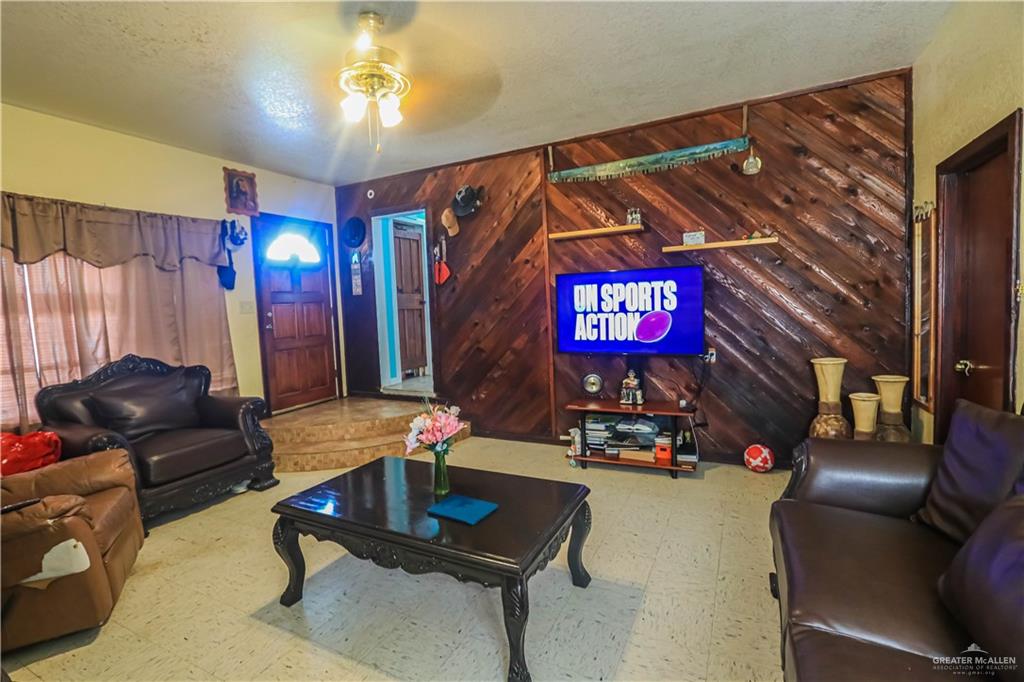 Photo 10 of 1134 Browne Avenue