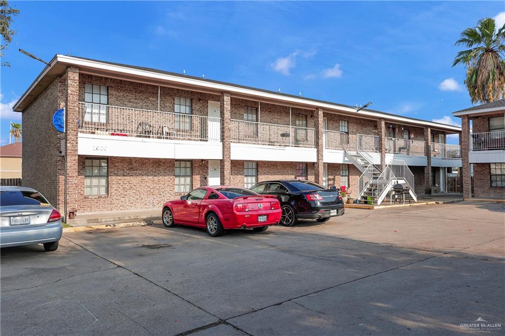 Photo 2 of 1000 Caffery Avenue