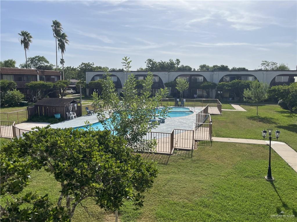 Photo 2 of 401 Boca Chica Boulevard