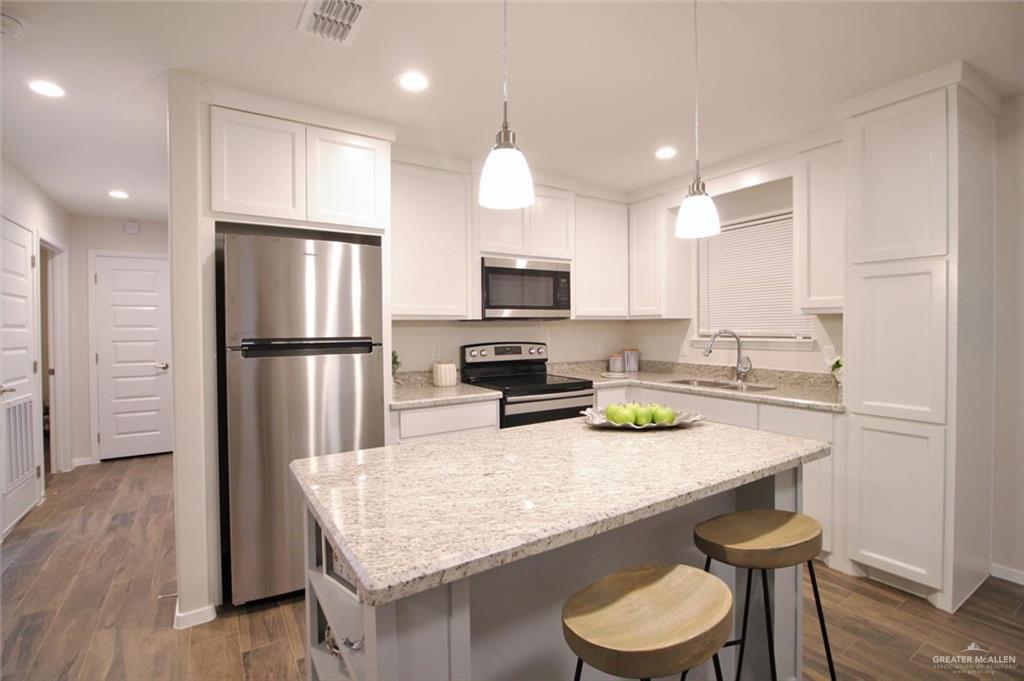 Photo 5 of 1417 Coyote Hills Street #4