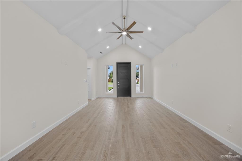 Photo 4 of 3701 Diamondhead Street