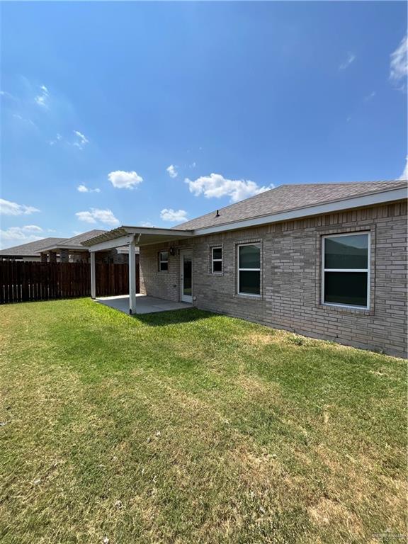 Photo 32 of 2700 Plumbago Avenue