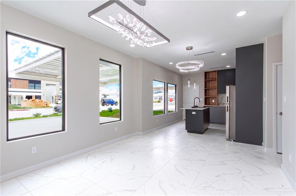 Photo 2 of 4220 Hummingbird Avenue #77