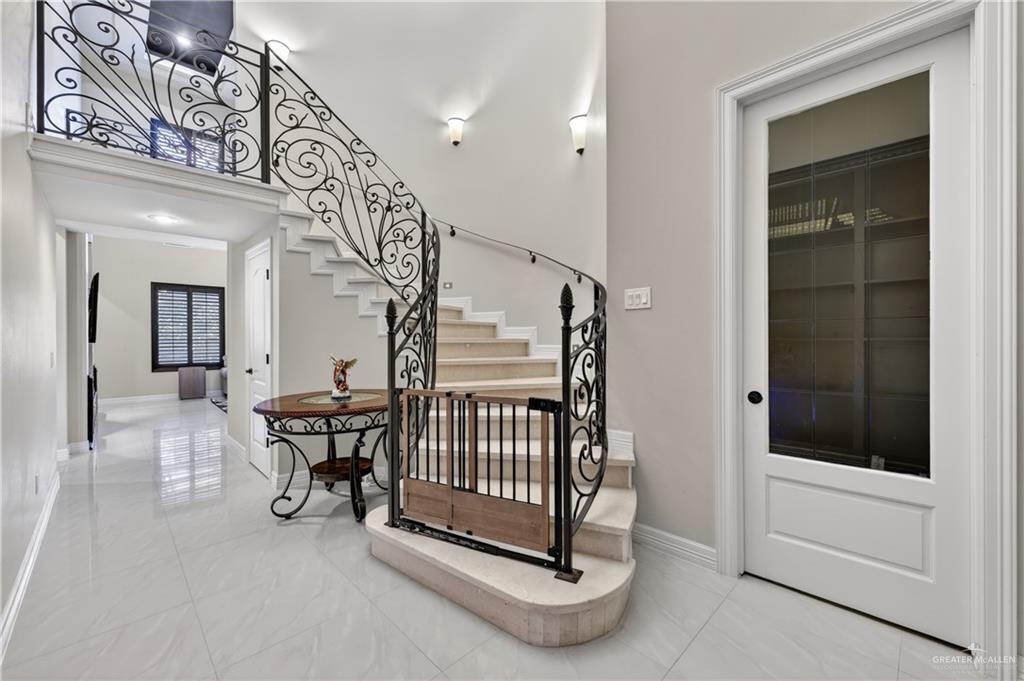 Photo 6 of 4409 Quince Avenue