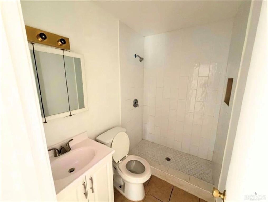 Photo 5 of 108 Francisco Avenue #C