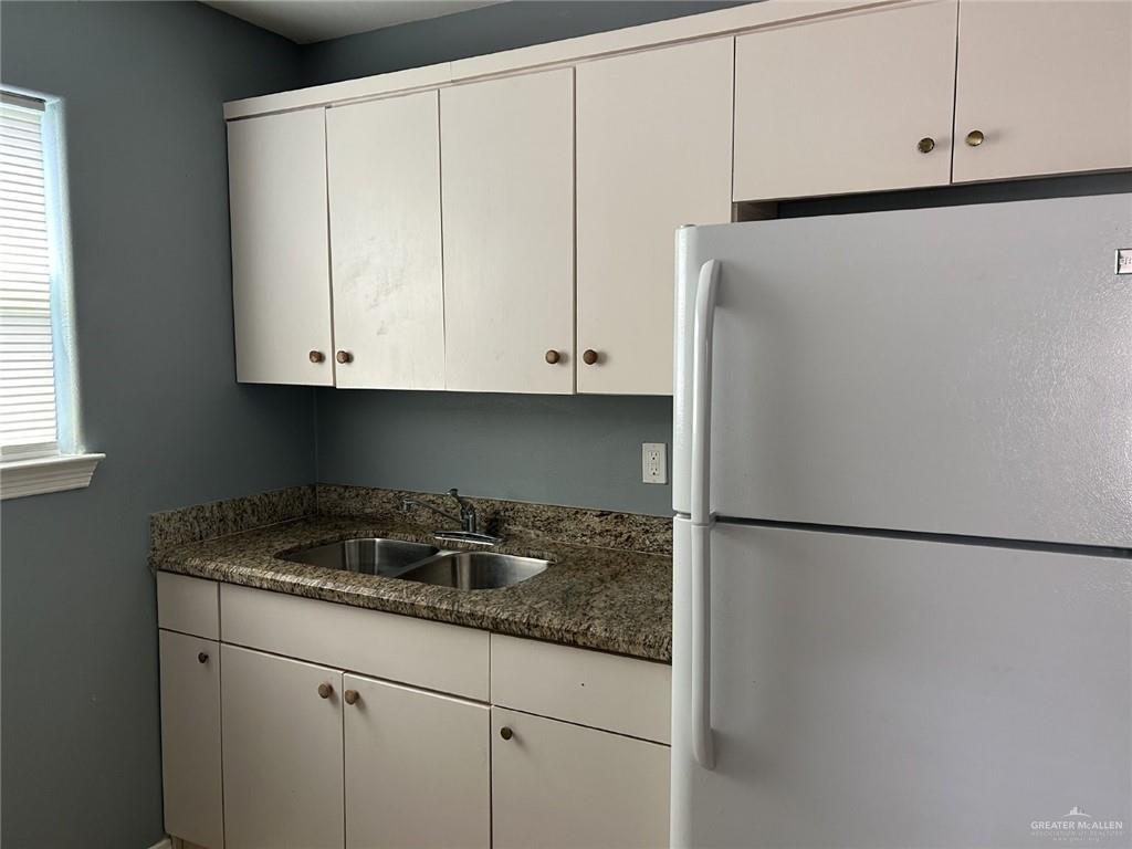 Photo 3 of 1502 Quitaca Drive #D