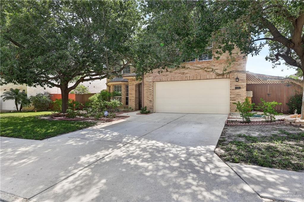 Photo 3 of 606 Barton Drive