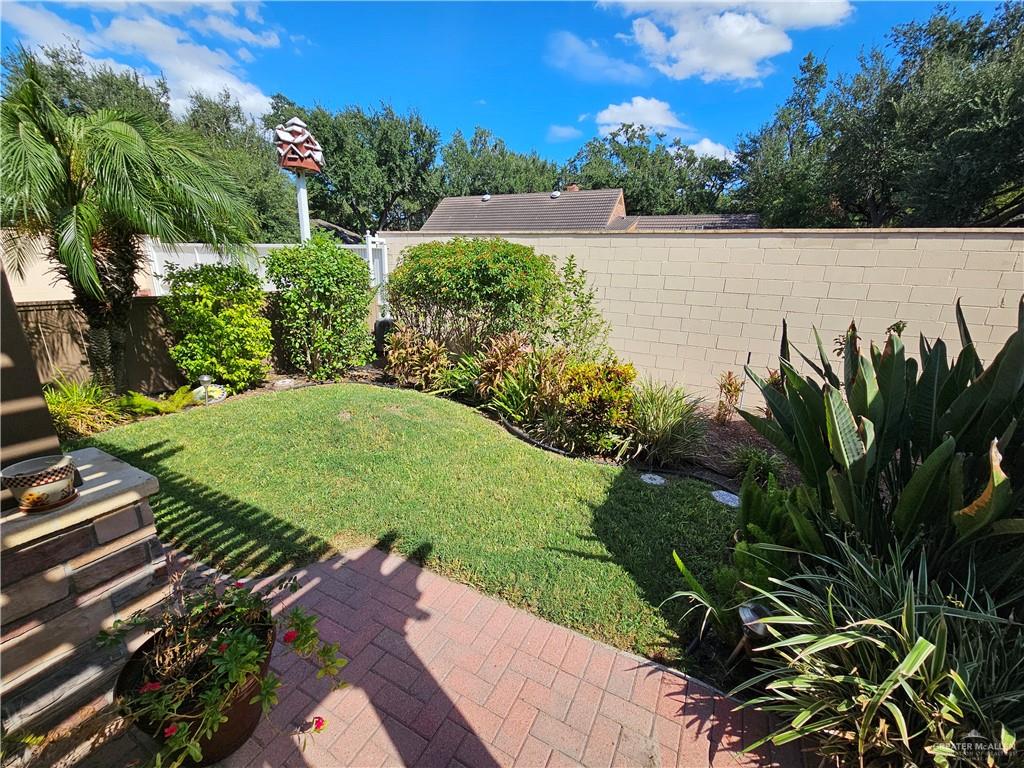 Photo 31 of 1225 Peking Street