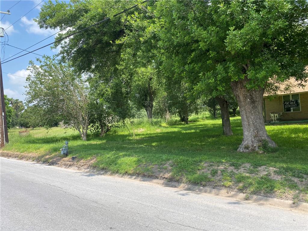 Photo 6 of 400 Houston Avenue