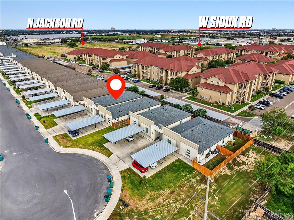 Photo 4 of 1602 Violet Drive