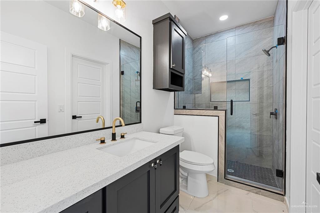 Photo 5 of 604 Buccaneer Drive