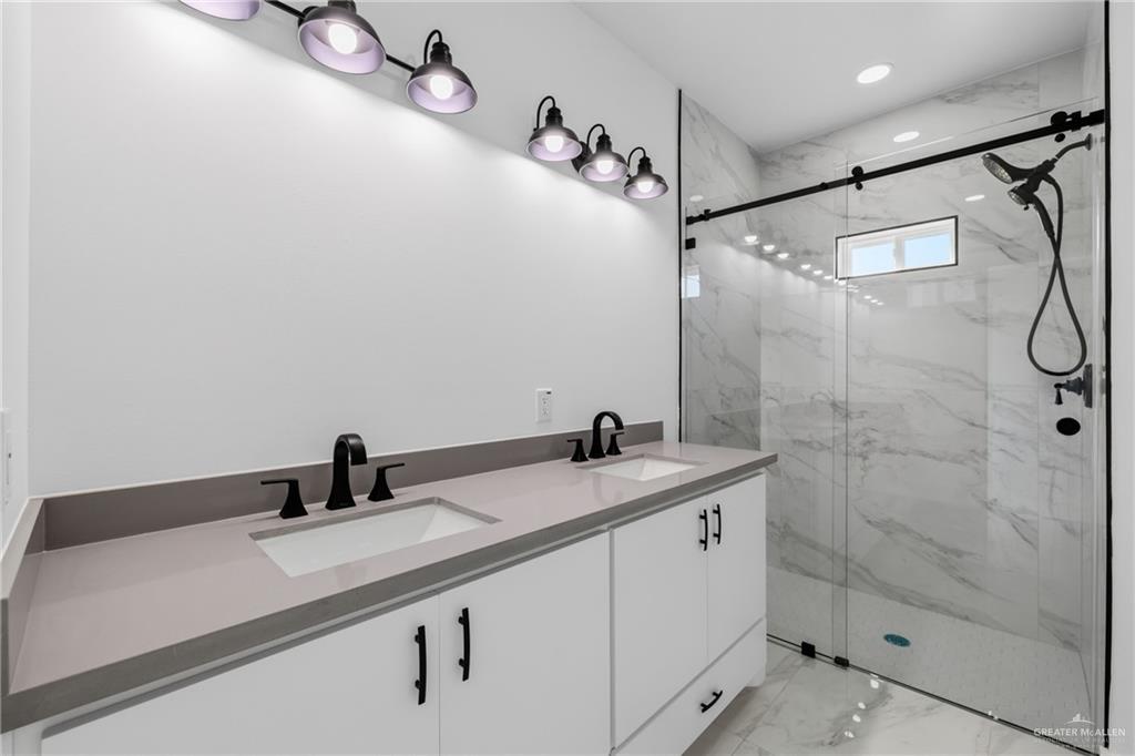 Photo 10 of 6325 Lancelot Drive