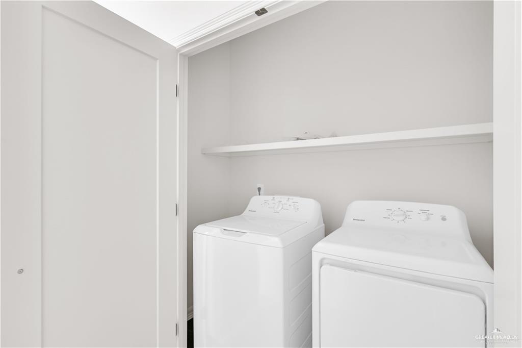 Photo 15 of 2612 Robin Street #Apt#2